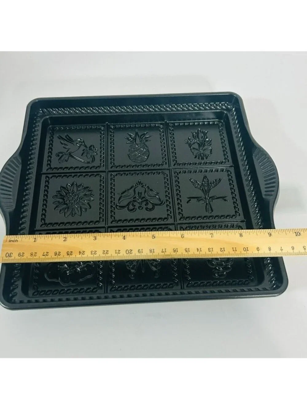 Nordic Ware Cast Aluminum Square Shortbread Scone Pan Tin Non-Stick Black 9